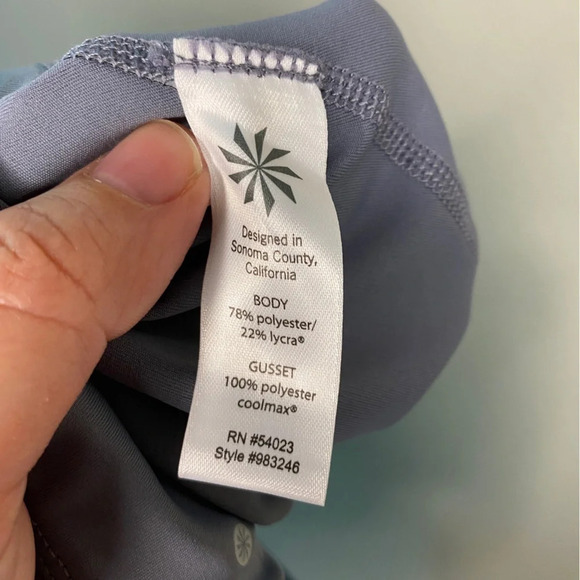 Athleta Cross it Shortie Athletic Shorts - Picture 4 of 7